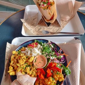 Vegetarian Pita Meal Set